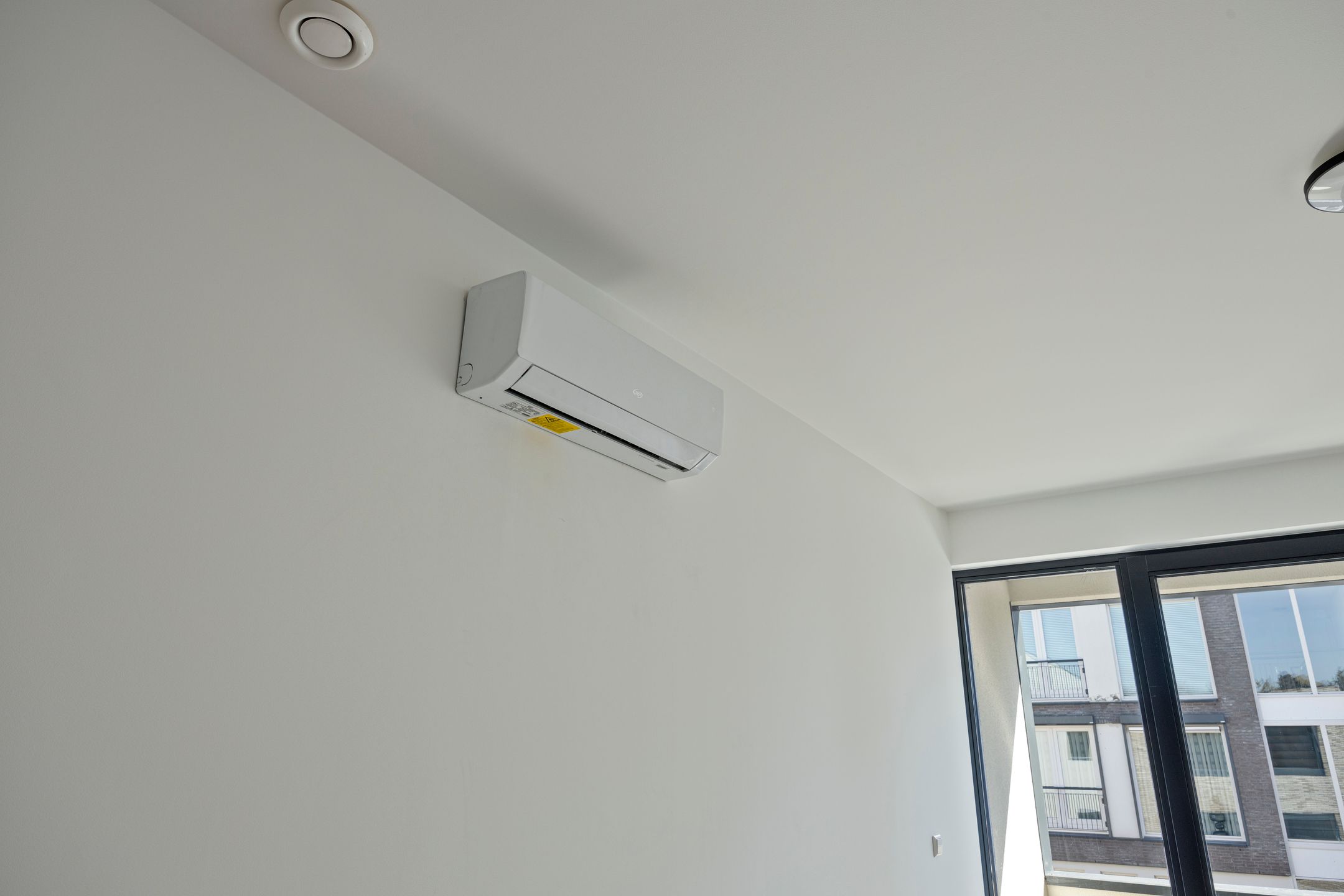 Foto 15 van Bredaseweg 38-L