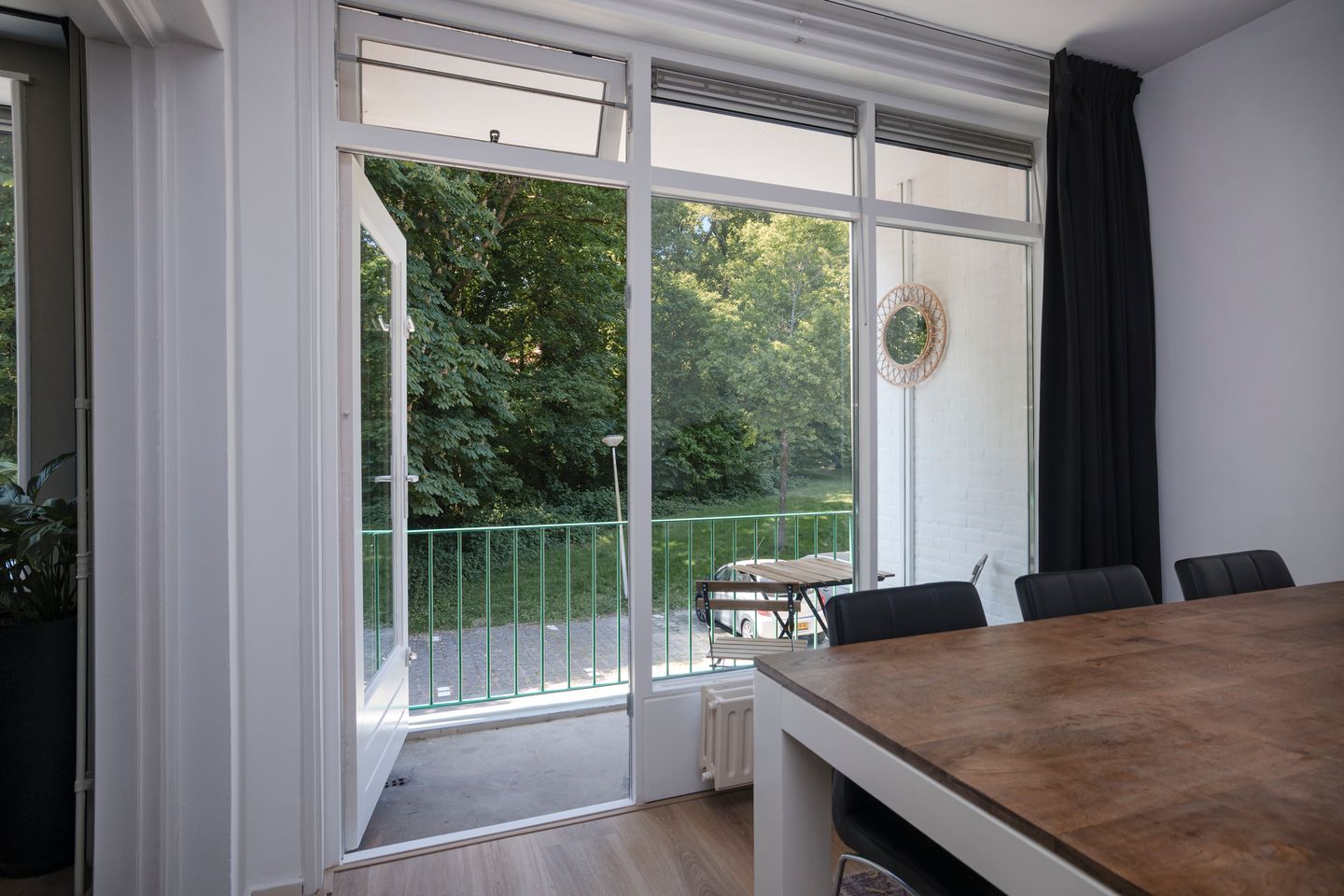 Foto 10 van Surinamelaan 111-A