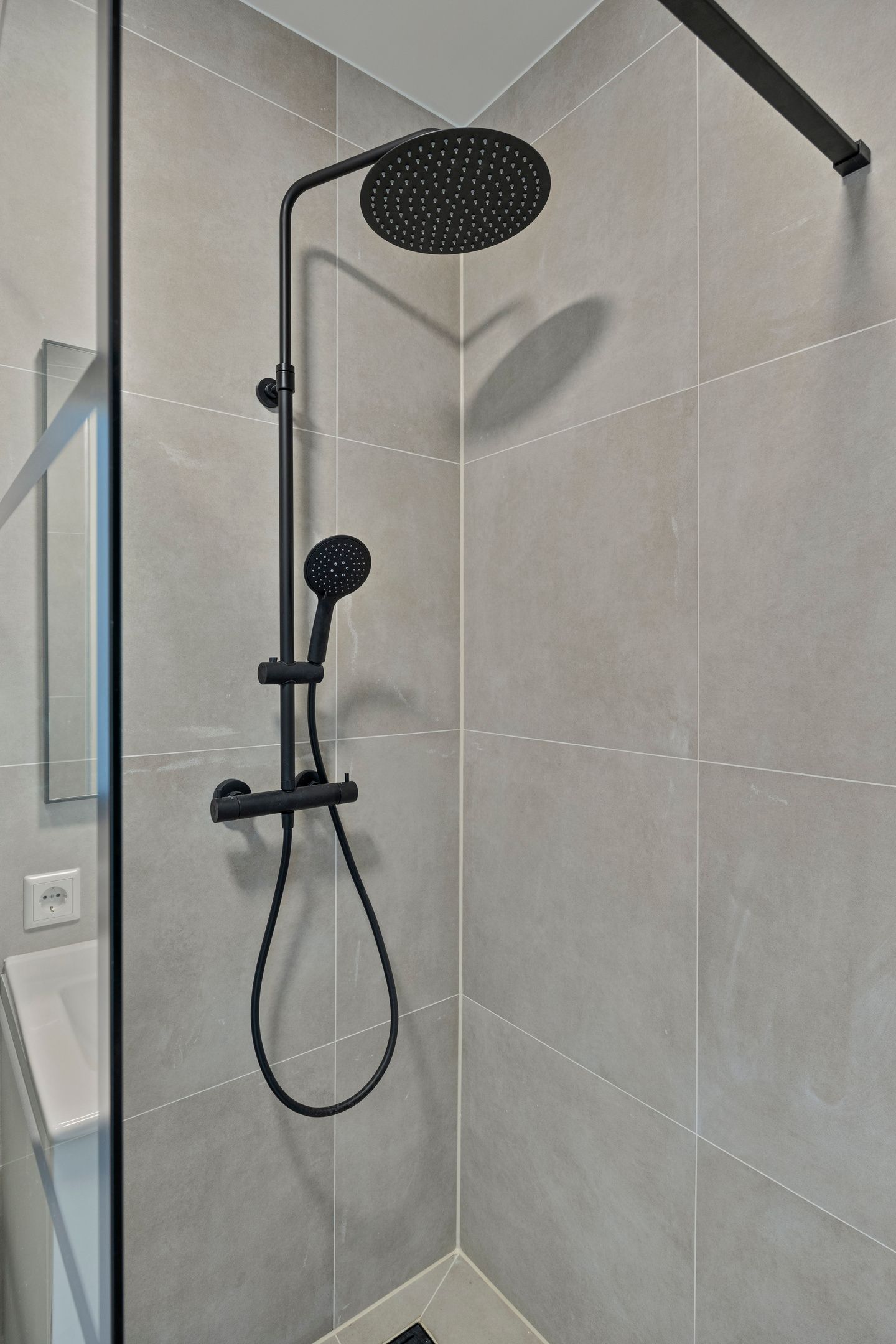 Foto 21 van Bredaseweg 38-L