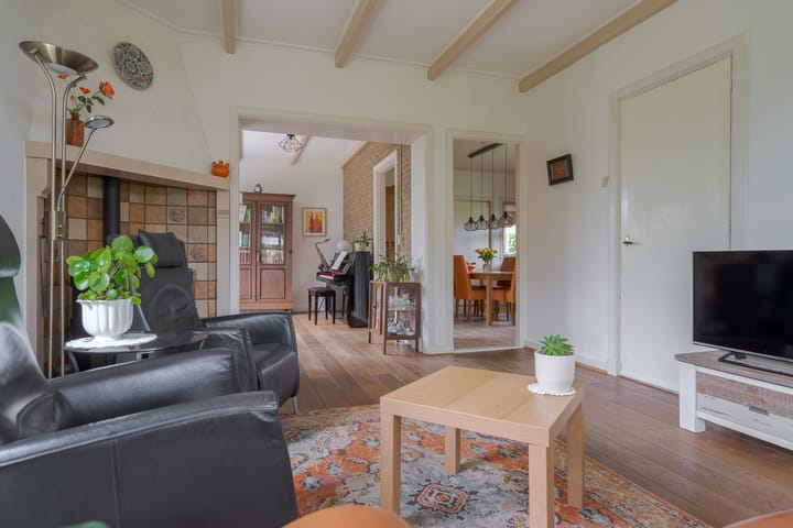 Foto 12 van Hoofdweg 67