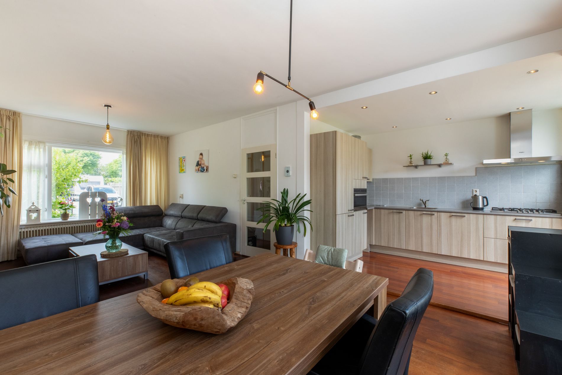 Foto 9 van Evertsenstraat 25