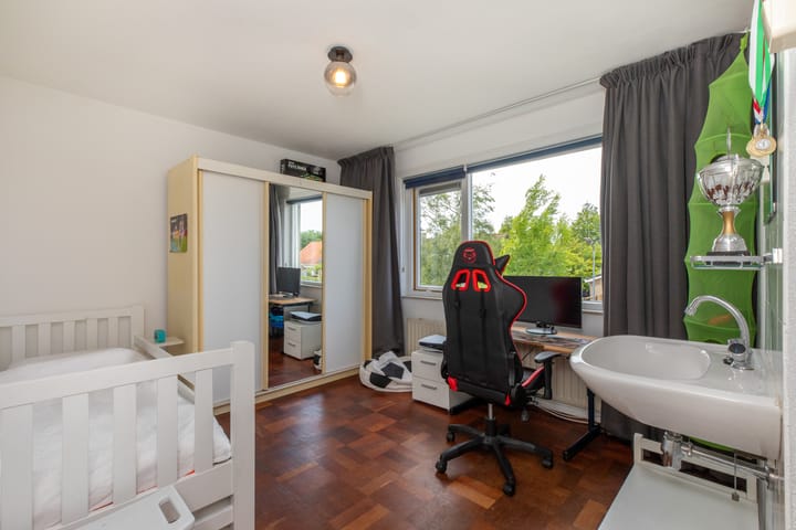 Foto 15 van Evertsenstraat 25