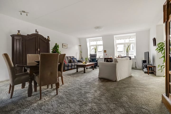 Foto 8 van Rollandthof 45