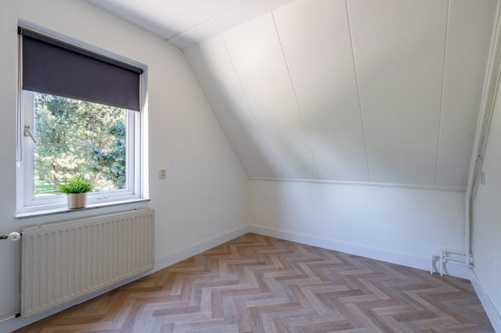 Photo 15 of Broek 67