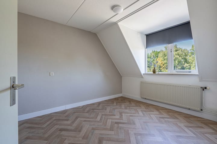 Photo 17 of Broek 67