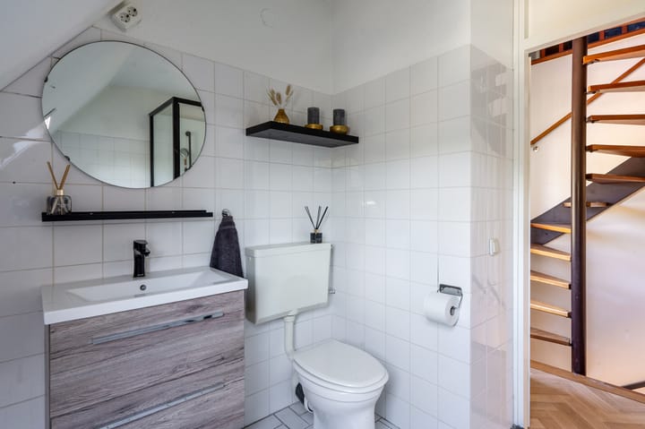 Photo 18 of Broek 67