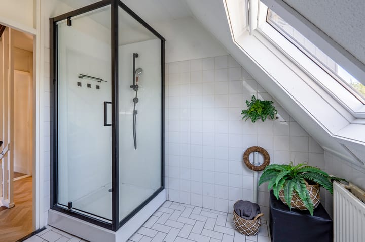 Photo 19 of Broek 67