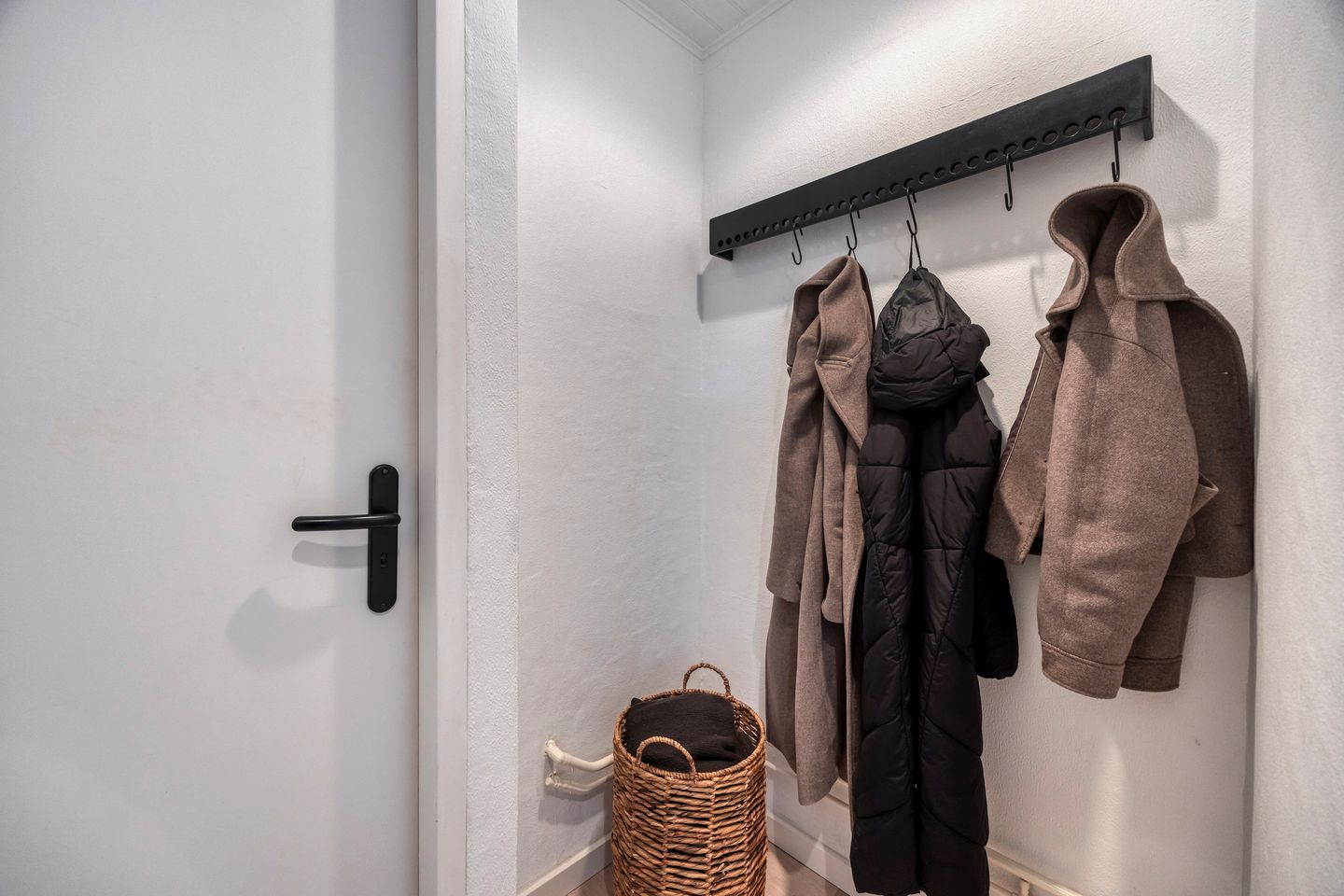 Photo 5 of Burg. Coonenplein 9