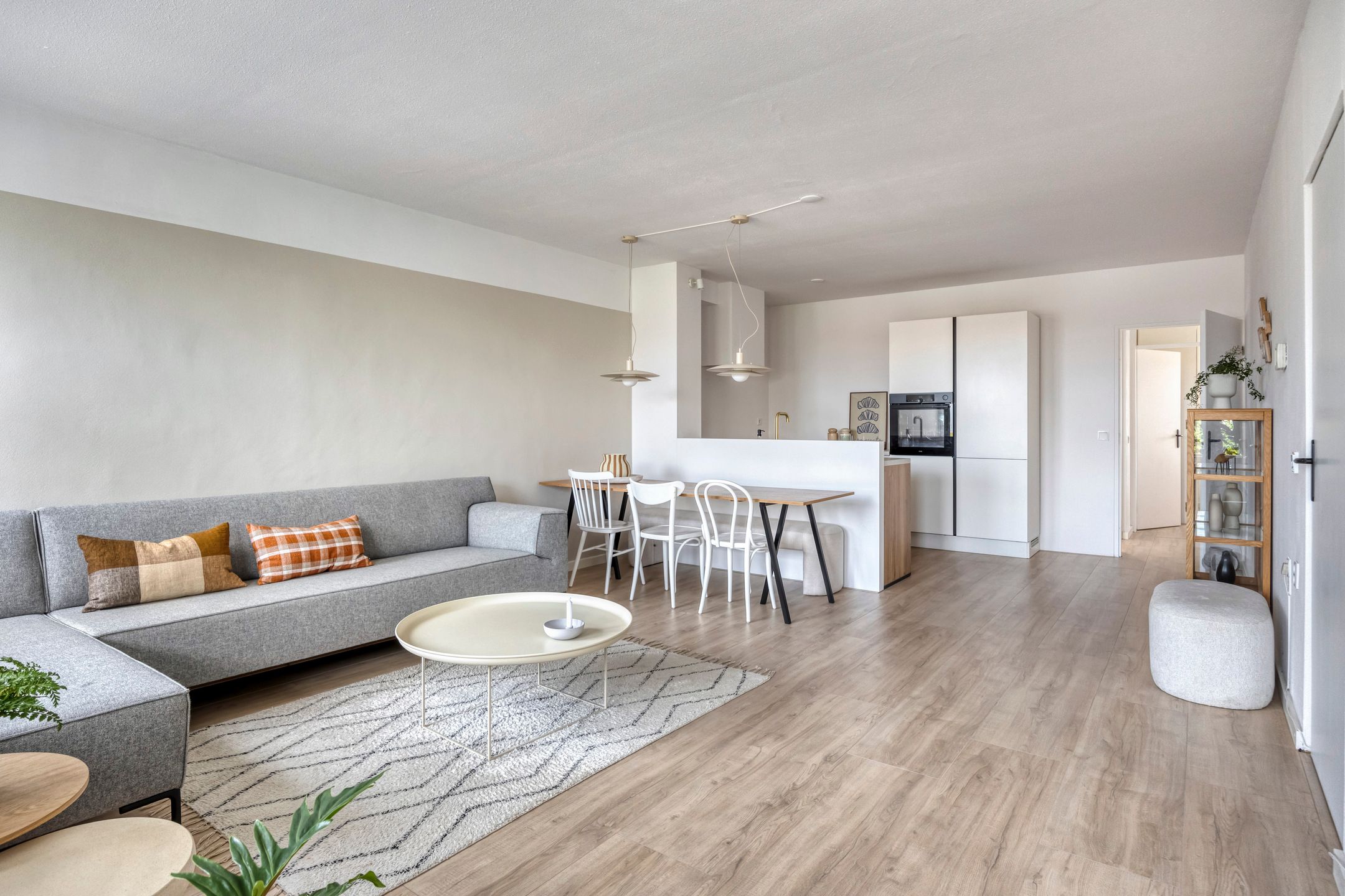 Photo 6 of Burg. Coonenplein 9