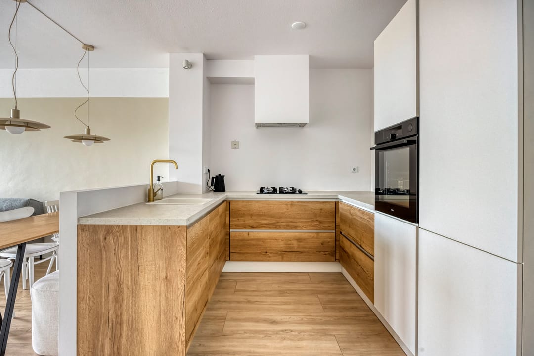 Photo 8 of Burg. Coonenplein 9