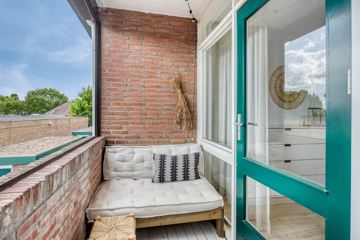 Photo 14 of Burg. Coonenplein 9