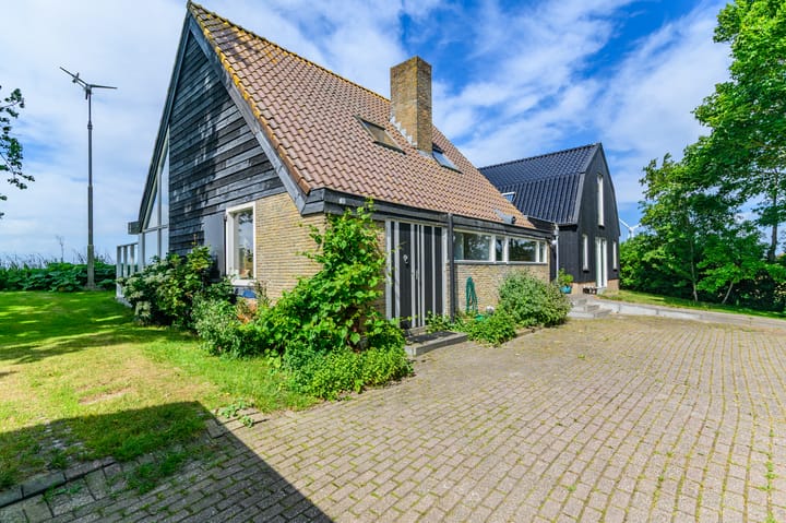 Foto 3 van Heidenskipsterdyk 10