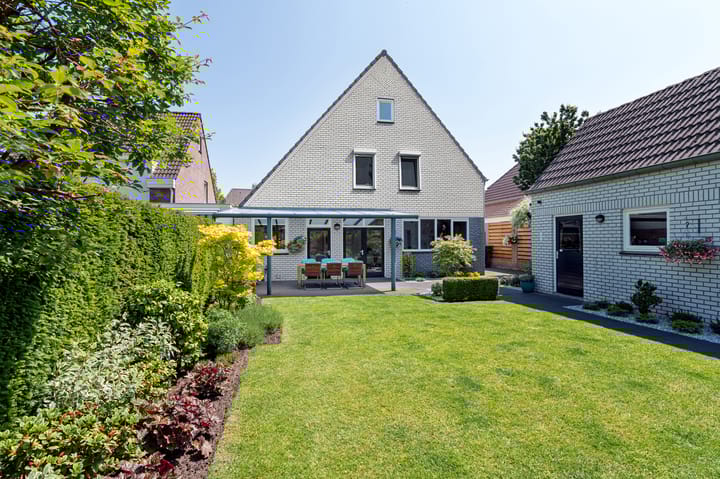 Foto 47 van Burgemeester Schaepmanstraat 5