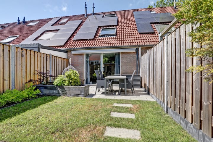 Foto 28 van Linzenakker 4