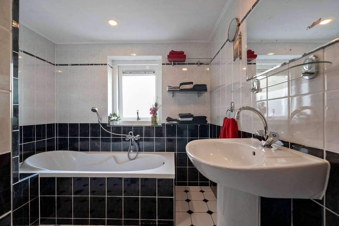 Foto 17 van Heerenweg 228