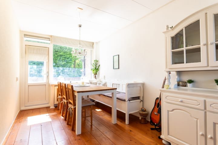 Foto 10 van Admiraal de Ruyterlaan 19