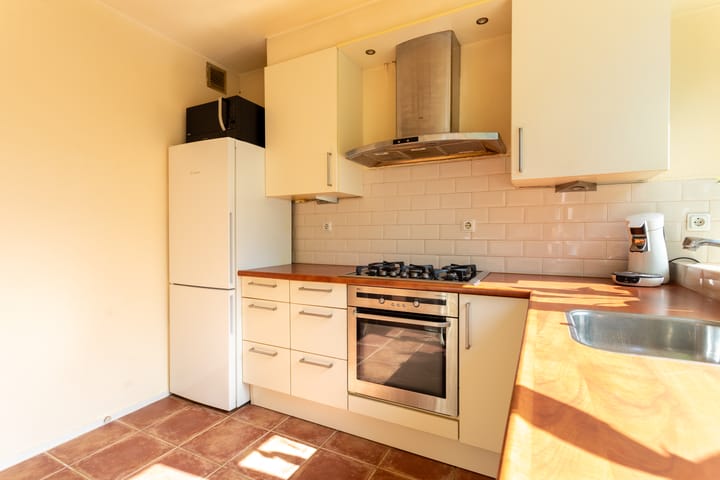 Foto 15 van Admiraal de Ruyterlaan 19