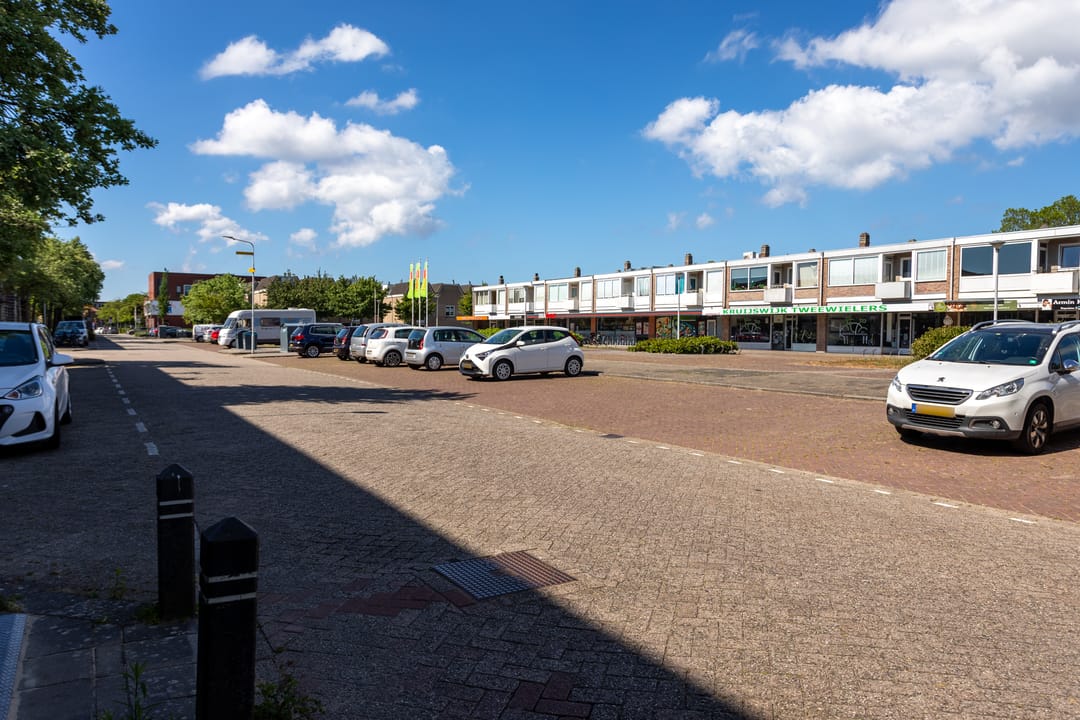 Photo 32 of Admiraal de Ruyterlaan 19