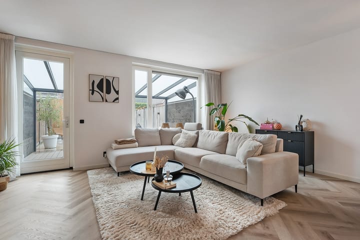 Foto 12 van Gravure 12