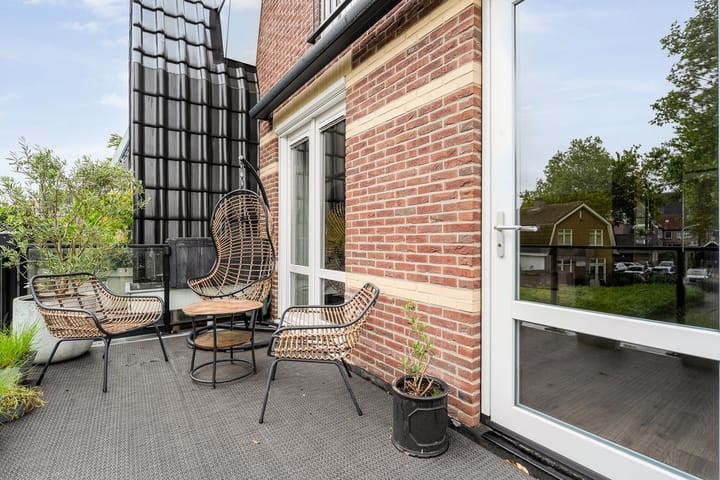 Photo 22 of Jan Houtmanstraat 10