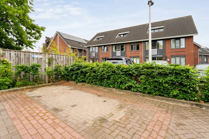 Photo 46 of Jan Houtmanstraat 10