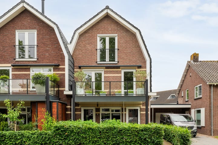 Jan Houtmanstraat 10