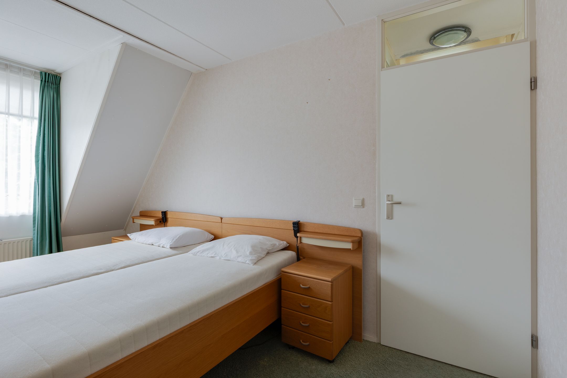 Foto 3 van Looweg 13