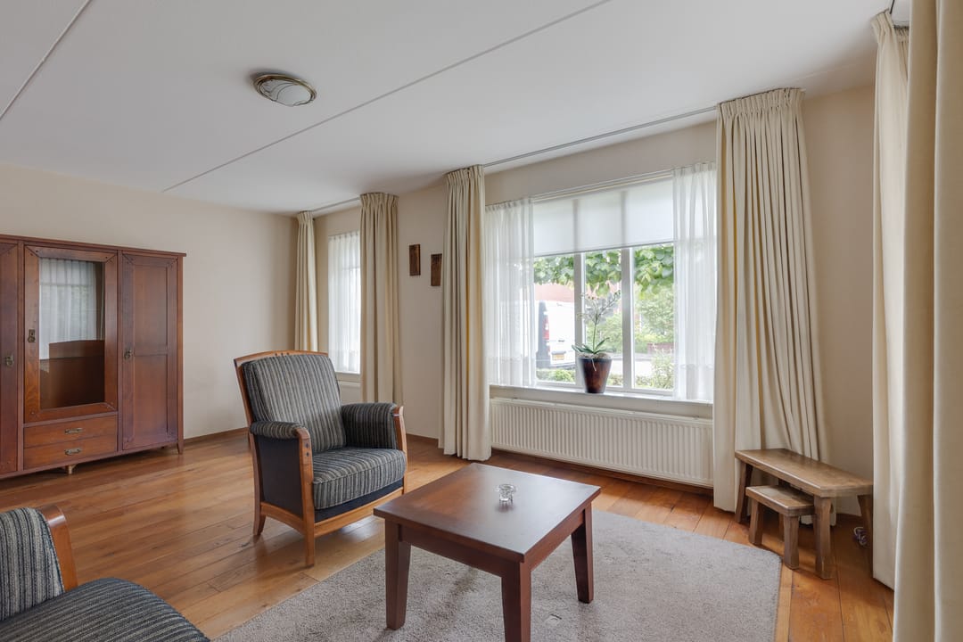 Foto 7 van Looweg 13