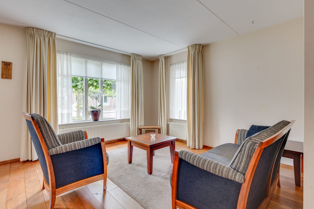 Foto 8 van Looweg 13