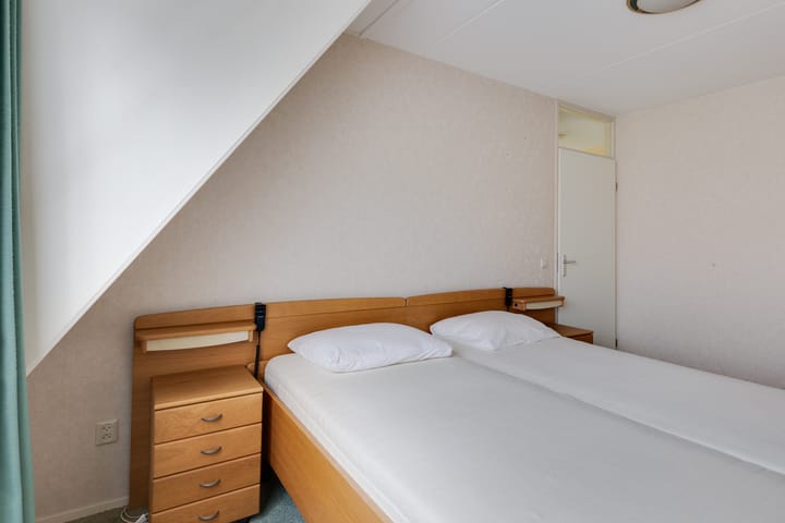 Foto 19 van Looweg 13