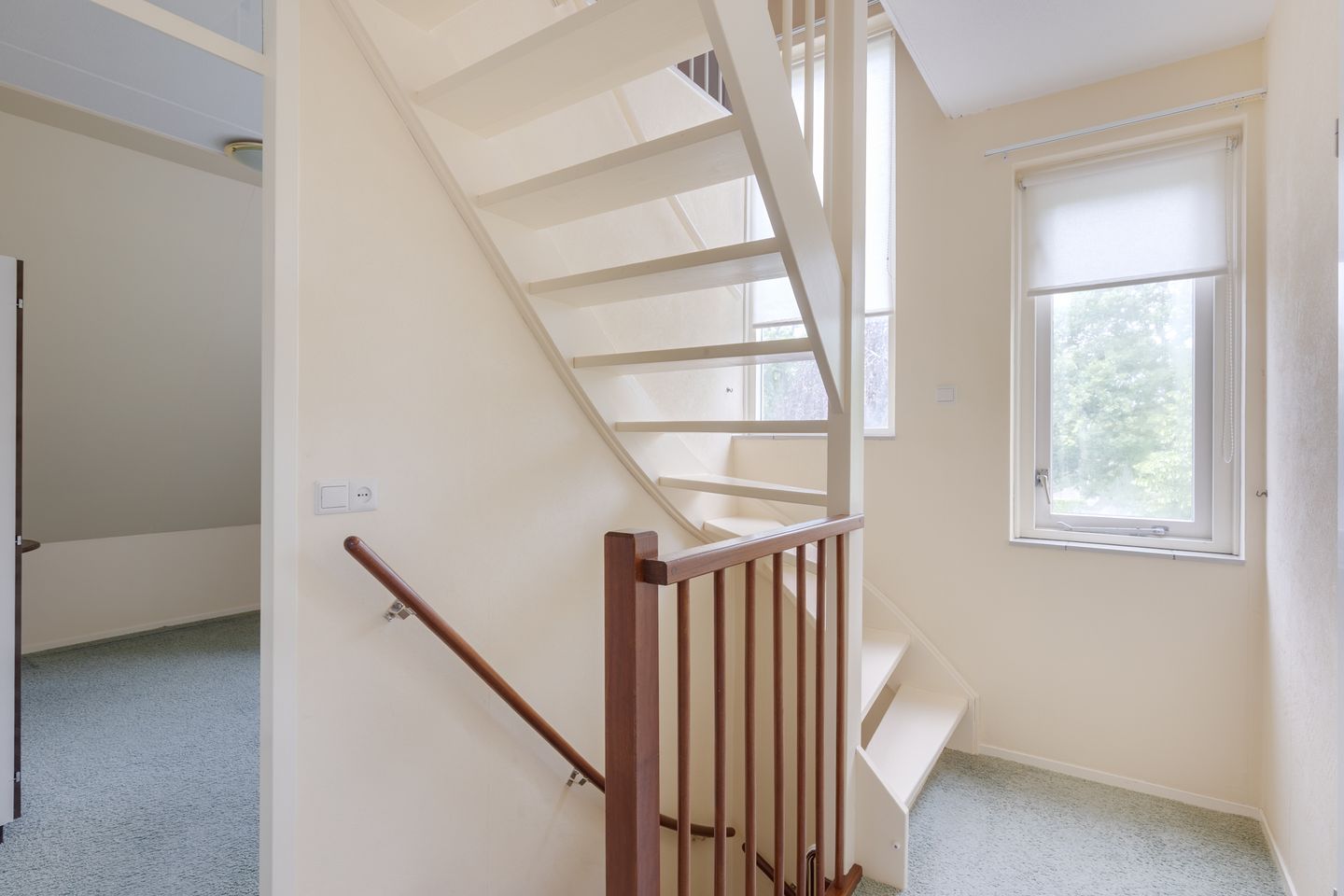 Foto 20 van Looweg 13