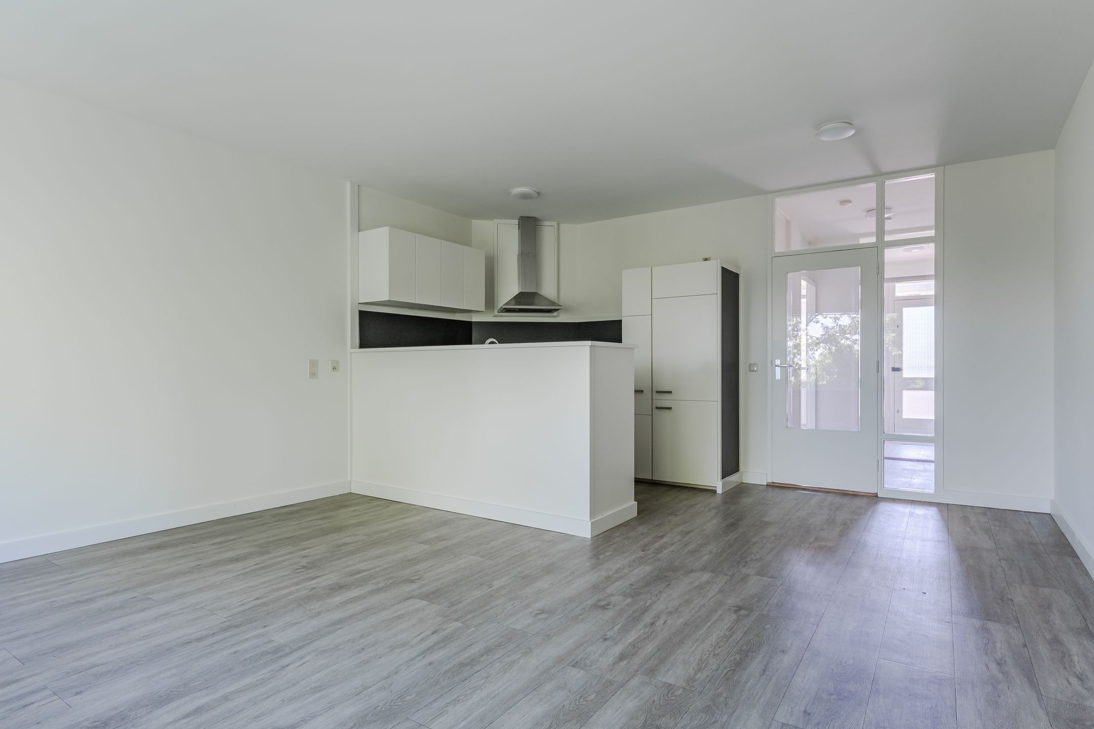 Foto 12 van Aert van Neslaan 440