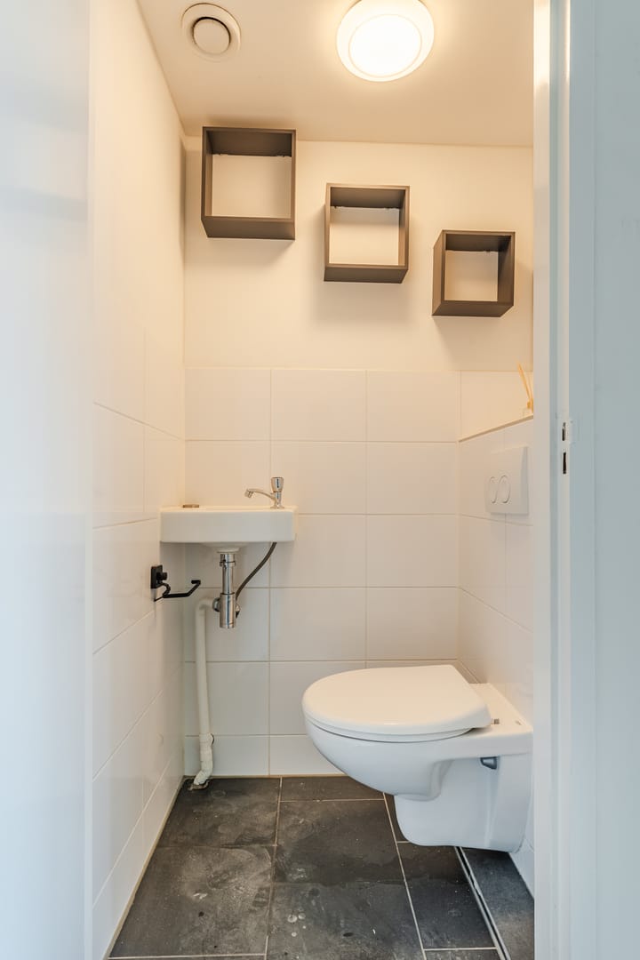 Foto 16 van Aert van Neslaan 440