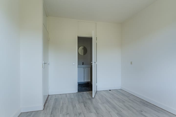 Foto 18 van Aert van Neslaan 440