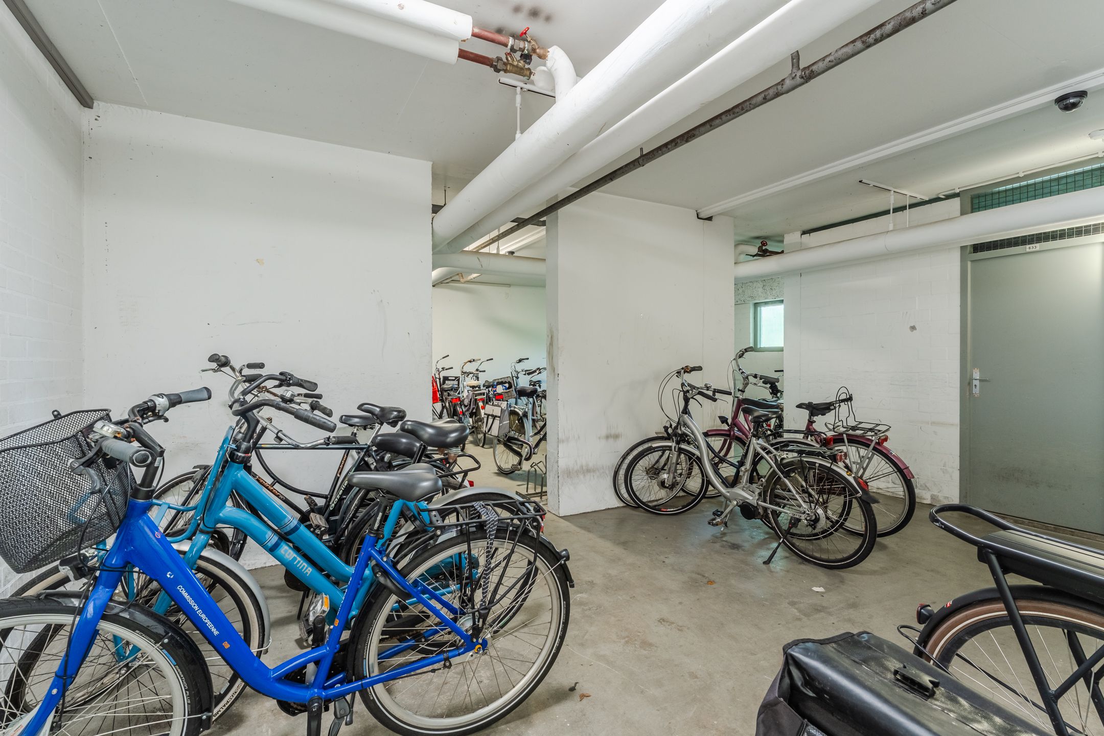 Foto 24 van Aert van Neslaan 440