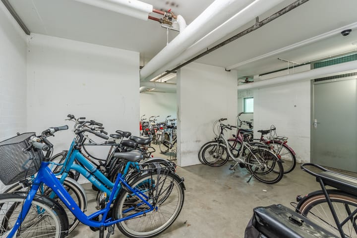 Foto 24 van Aert van Neslaan 440