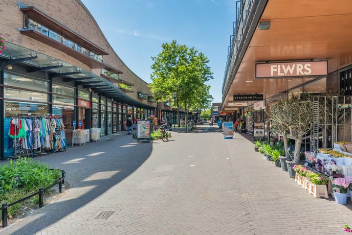 Foto 30 van Aert van Neslaan 440