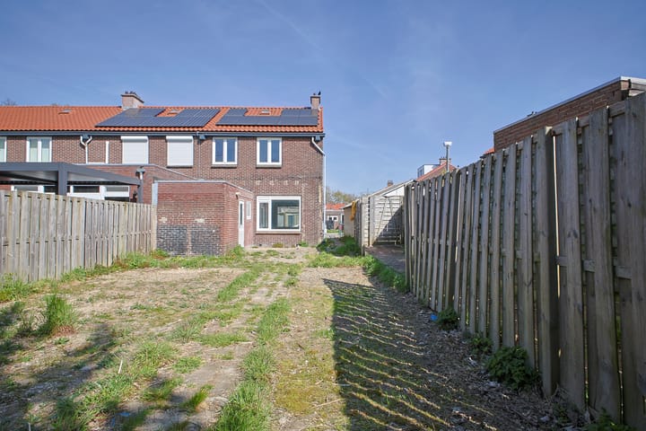 Foto 16 van Klaproosstraat 7