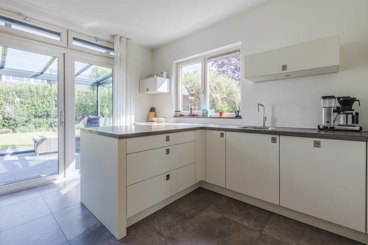 Foto 2 van Weidsteeg 42