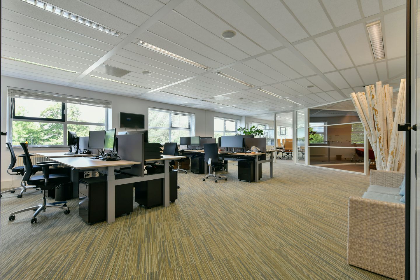 View photo 1 of Molenlaan 51