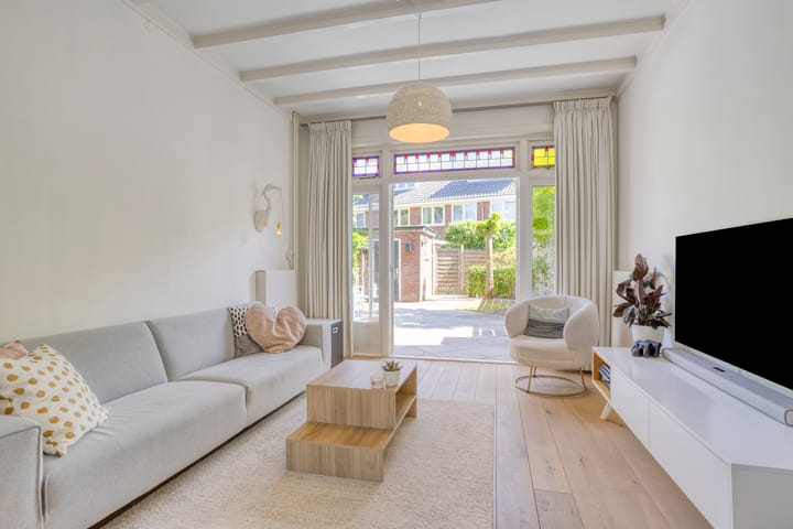 Foto 10 van Bilderdijkstraat 11