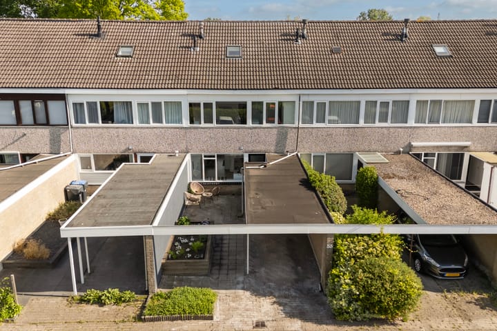 Foto 2 van Jan Piebengawei 53