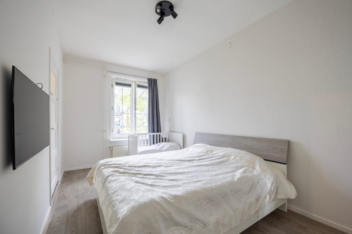 Foto 16 van Freek Oxstraat 3-2