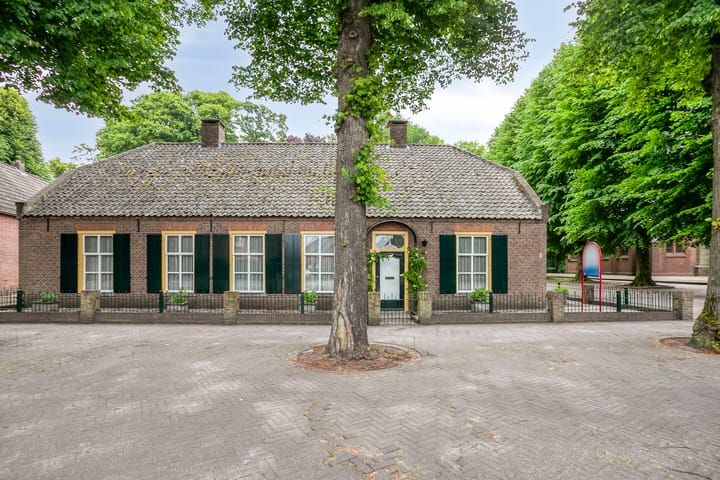 Foto 11 van O.-L.-Vrouwestraat 65