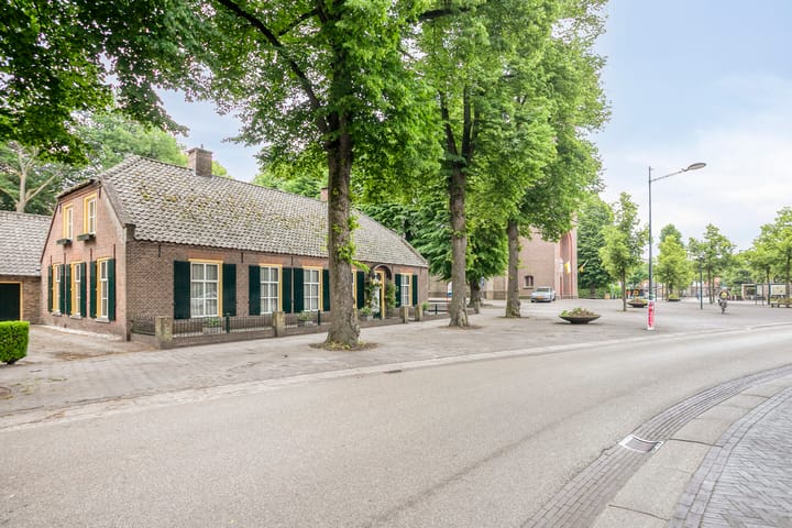 Foto 13 van O.-L.-Vrouwestraat 65