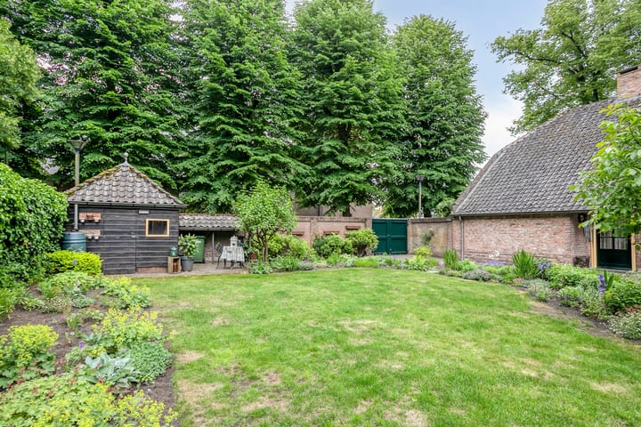 Foto 52 van O.-L.-Vrouwestraat 65