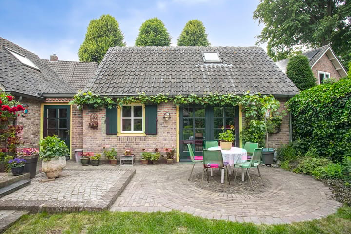 Foto 53 van O.-L.-Vrouwestraat 65