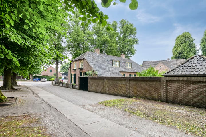 Foto 68 van O.-L.-Vrouwestraat 65