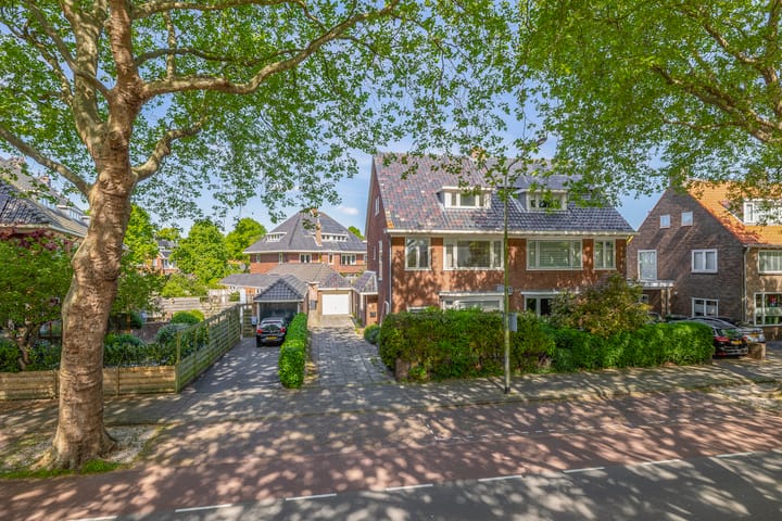 Photo 2 of Johan Wagenaarlaan 9