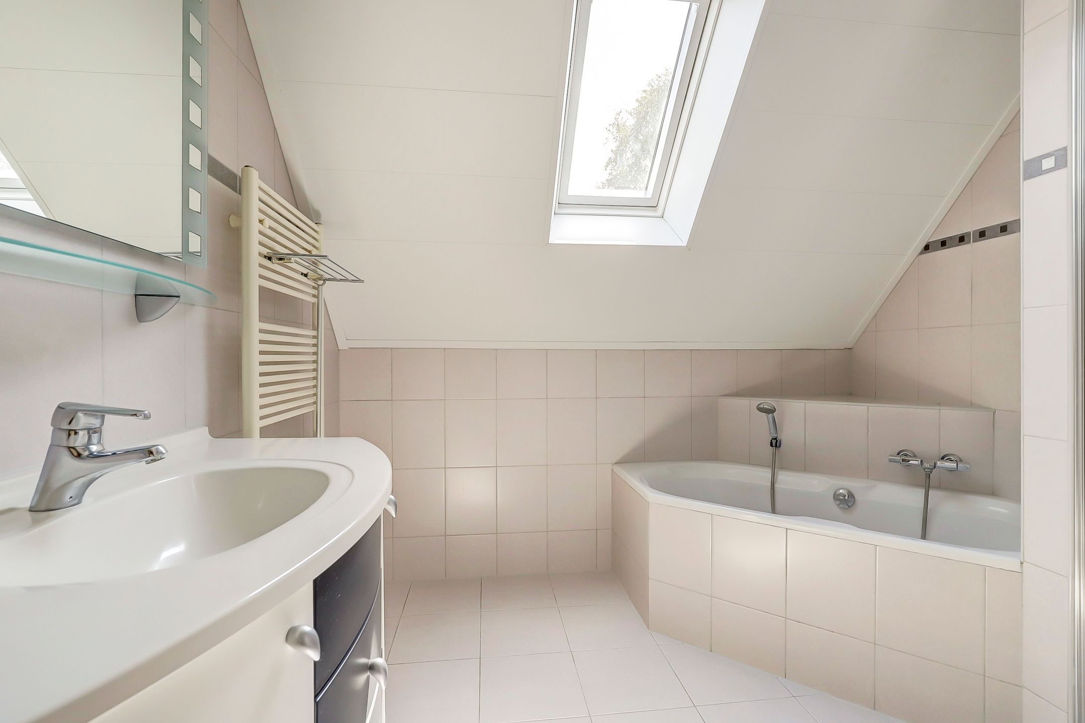 Foto 21 van Mambostraat 35